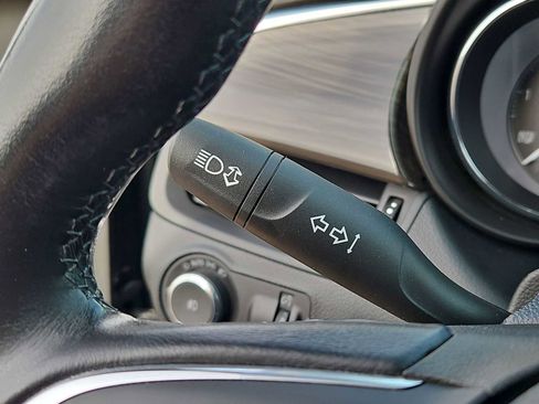 Used 2019 Buick Envision Preferred image 27