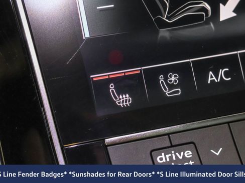 Used 2022 Audi Q8 Premium Plus w/ Premium Plus Package image 11