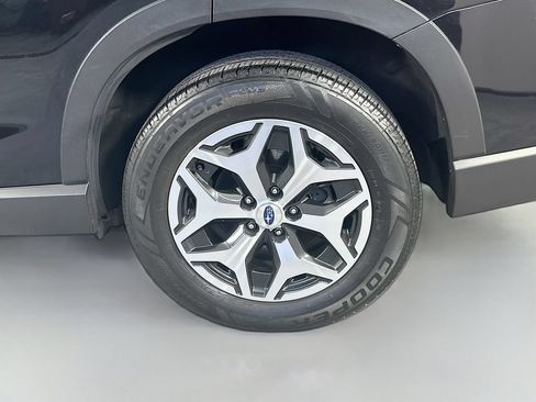 Used 2023 Subaru Forester Premium AWD/4WD image 33