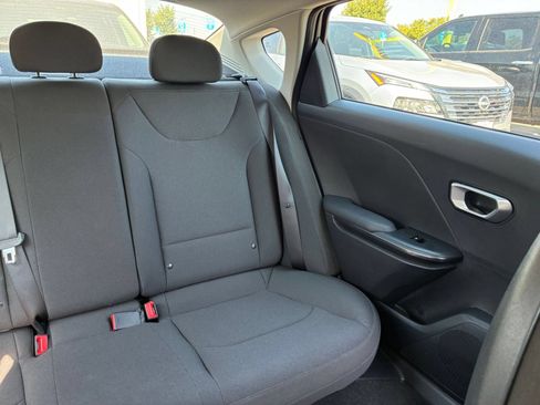 Used 2026 Kia K4 FWD image 35