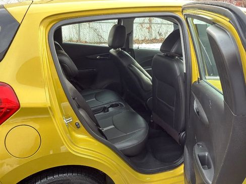 Used 2022 Chevrolet Spark LT image 26