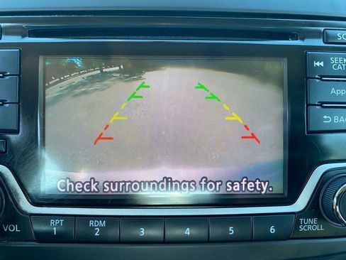 Used 2015 Nissan Sentra SV image 21