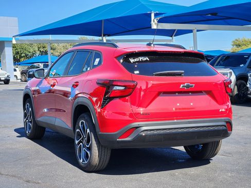 New 2026 Chevrolet Trax RS w/ Driver Confidence Package image 3