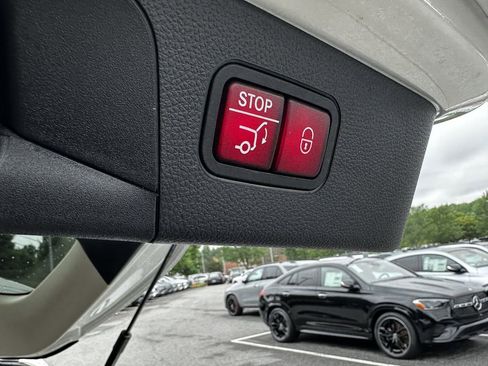 Certified 2021 Mercedes-Benz GLC 300 4MATIC image 21