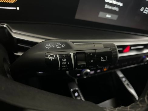 Used 2025 Kia Sorento EX FWD image 68