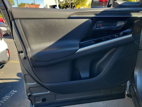 Used 2024 Toyota bZ4X XLE image 17