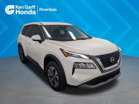 Used 2023 Nissan Rogue SV AWD/4WD image 1