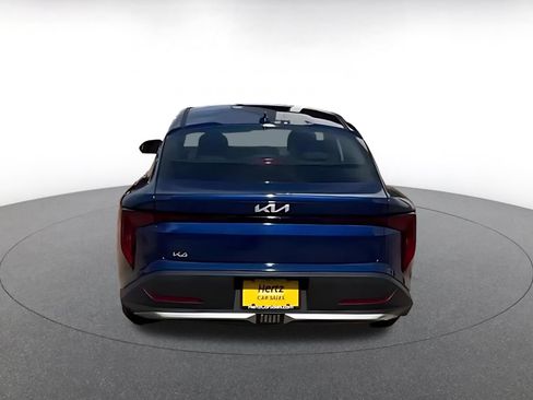 Used 2025 Kia K4 FWD image 11