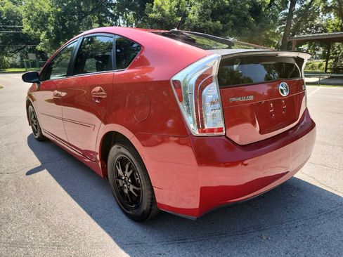 Used 2013 Toyota Prius Four FWD image 5