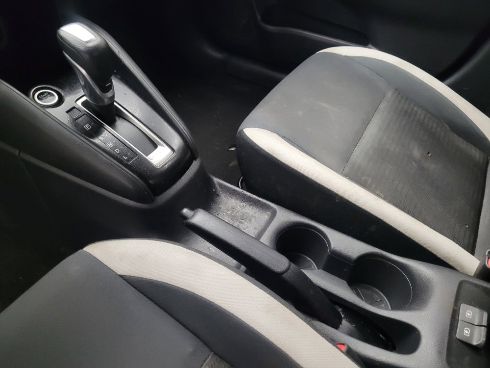 Used 2021 Nissan Versa SV FWD image 26