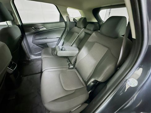 Used 2025 Kia Sportage LX FWD image 26