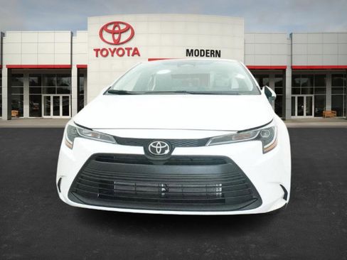 New 2026 Toyota Corolla LE image 3