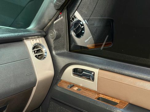 Used 2016 Ford Expedition EL King Ranch image 27