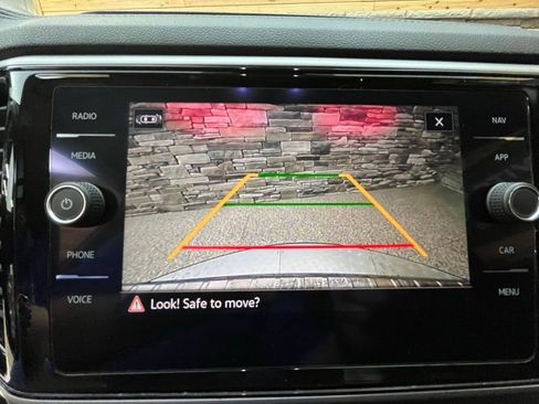 Used 2022 Volkswagen Atlas SEL AWD/4WD image 25