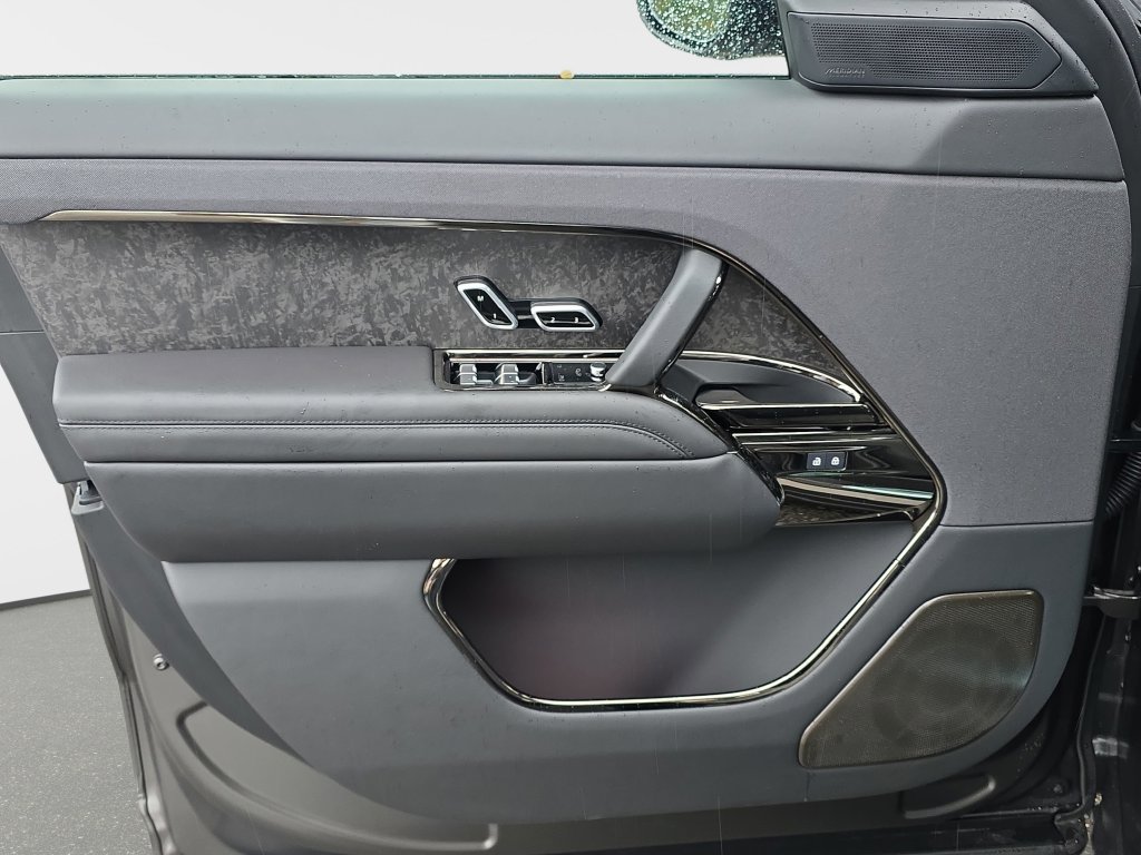 New 2025 Land Rover Range Rover Sport SV Edition Two AWD/4WD image 28