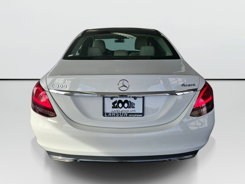 Used 2020 Mercedes-Benz C 300 4MATIC Sedan image 4