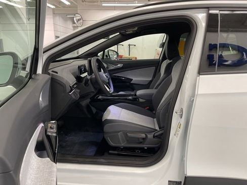 New 2025 Volkswagen ID.4 Pro image 9