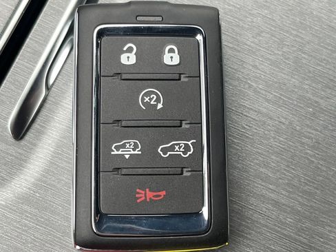 New 2026 Jeep Grand Wagoneer Limited image 23