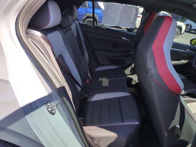 Certified 2025 Volkswagen GTI Autobahn FWD image 32