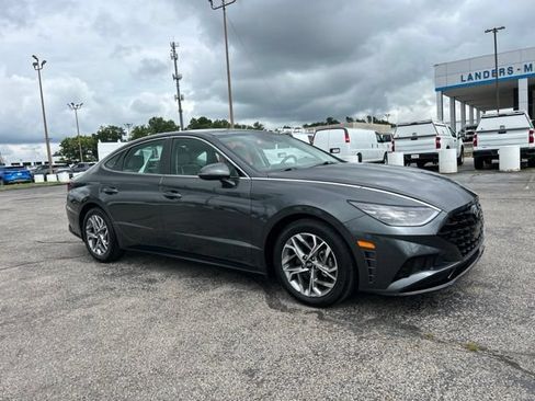 Used 2023 Hyundai Sonata SEL FWD image 1