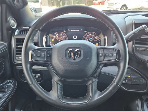 Used 2024 RAM 2500 Limited AWD/4WD image 17