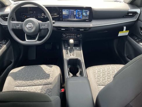 New 2026 Nissan Kicks SV w/ Cold Weather Package FWD image 15