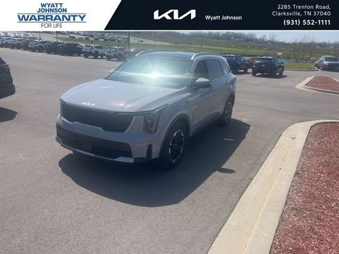 Used 2024 Kia Sorento S w/ Panoramic Sunroof Package image 1