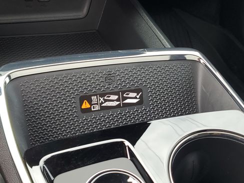 Used 2026 Chevrolet Equinox RS w/ LPO, Floor Liner Package AWD/4WD image 30