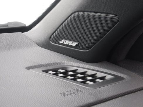 Used 2023 Honda CR-V Sport Touring image 32