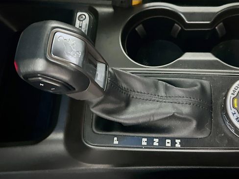 Used 2023 Ford Bronco Badlands image 24