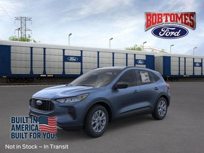 New 2025 Ford Escape Active w/ Cold Weather Package