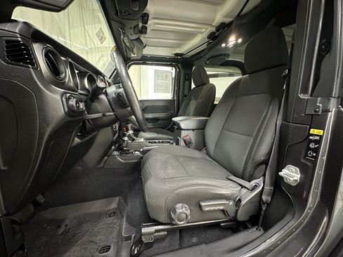 Used 2022 Jeep Wrangler Sport AWD/4WD image 22