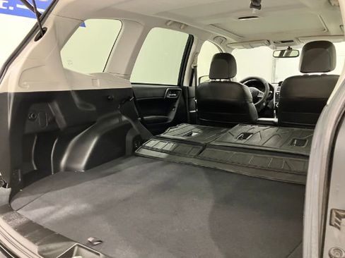 Used 2016 Subaru Forester 2.5i Limited w/ Popular Package #2 image 30