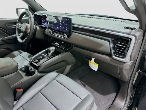 New 2025 GMC Canyon Elevation w/ Convenience Package image 29