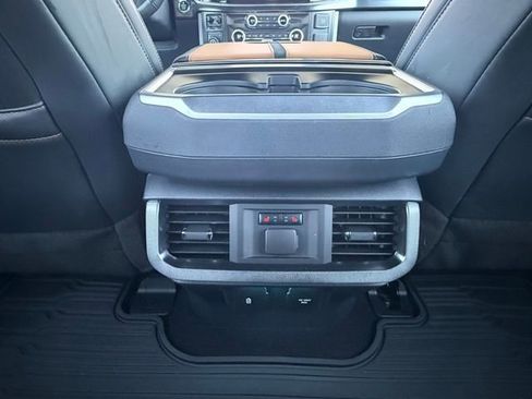 Used 2023 Ford F150 Platinum w/ Equipment Group 701A High image 18