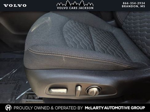 Used 2018 Chevrolet Equinox LT AWD/4WD image 13