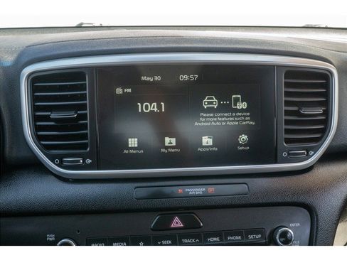 Used 2021 Kia Sportage LX AWD/4WD image 16