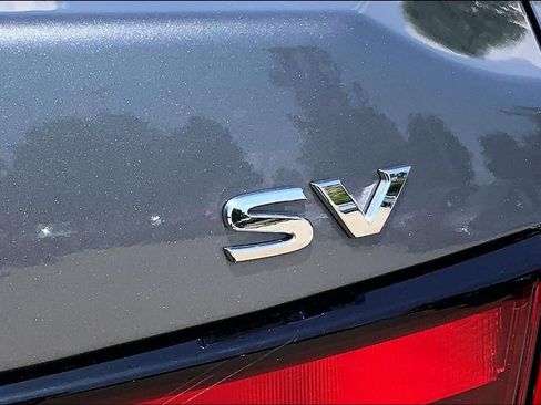 Used 2024 Nissan Sentra SV FWD image 10