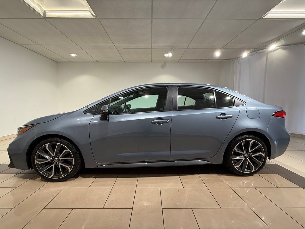 Certified 2021 Toyota Corolla SE FWD image 2