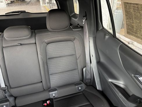 Used 2025 Chevrolet Equinox LT image 37