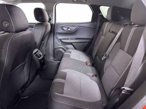 Used 2025 Chevrolet Blazer LT AWD/4WD image 26