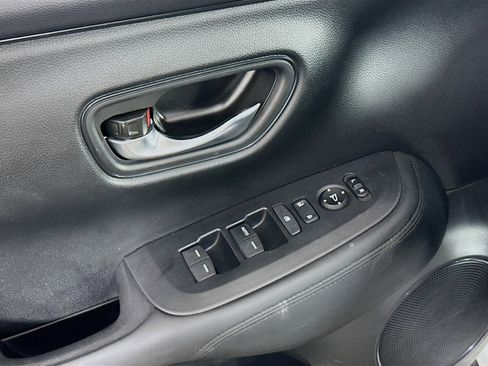 Used 2024 Honda HR-V LX image 15
