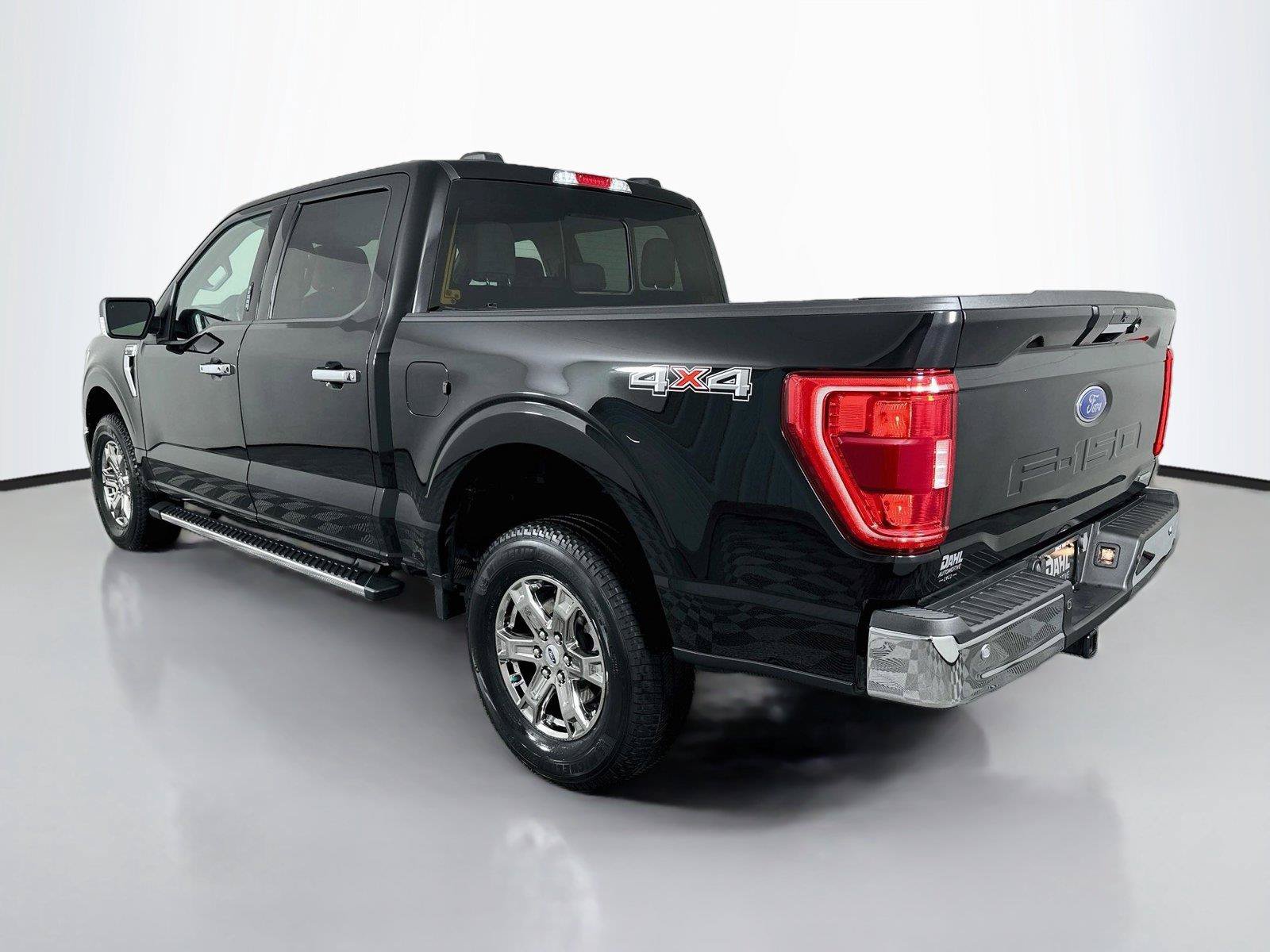 Used 2023 Ford F150 XLT w/ Equipment Group 302A High AWD/4WD image 10