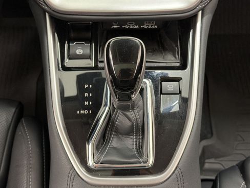 Used 2024 Subaru Outback Touring XT AWD/4WD image 19