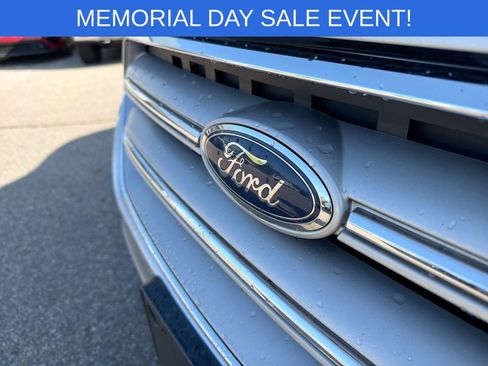 Used 2019 Ford Escape SE FWD image 13