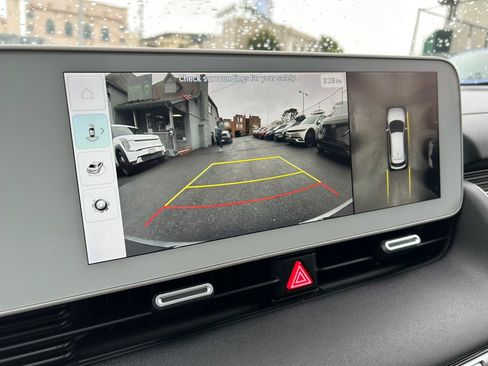 Used 2023 Hyundai Ioniq 5 Limited image 34