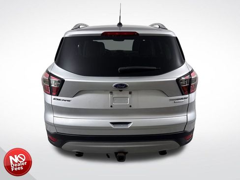 Used 2017 Ford Escape Titanium FWD image 5