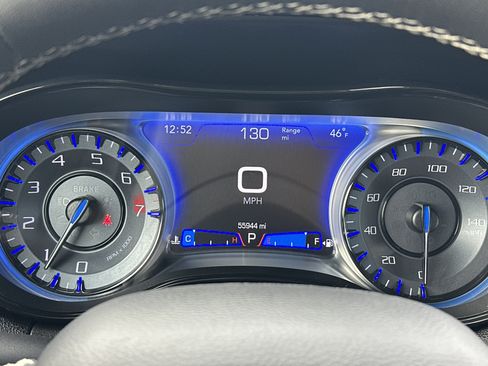 Used 2023 Chrysler 300 S image 19