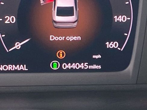 Used 2024 Honda Accord Sport image 12