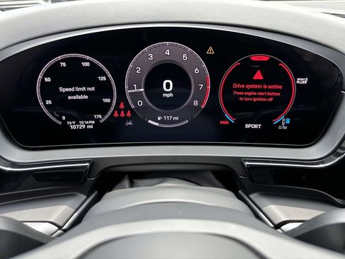 Certified 2024 Porsche Cayenne image 30